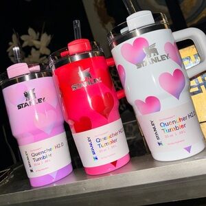 Stanley Valentine’s Day 20oz quencher tumbler set heart gradient red pink white